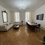 Le Lynx Haussmanien Appartement Tout Confort, Climatise Avec Parking Prive, A Deux Pas Du Centre