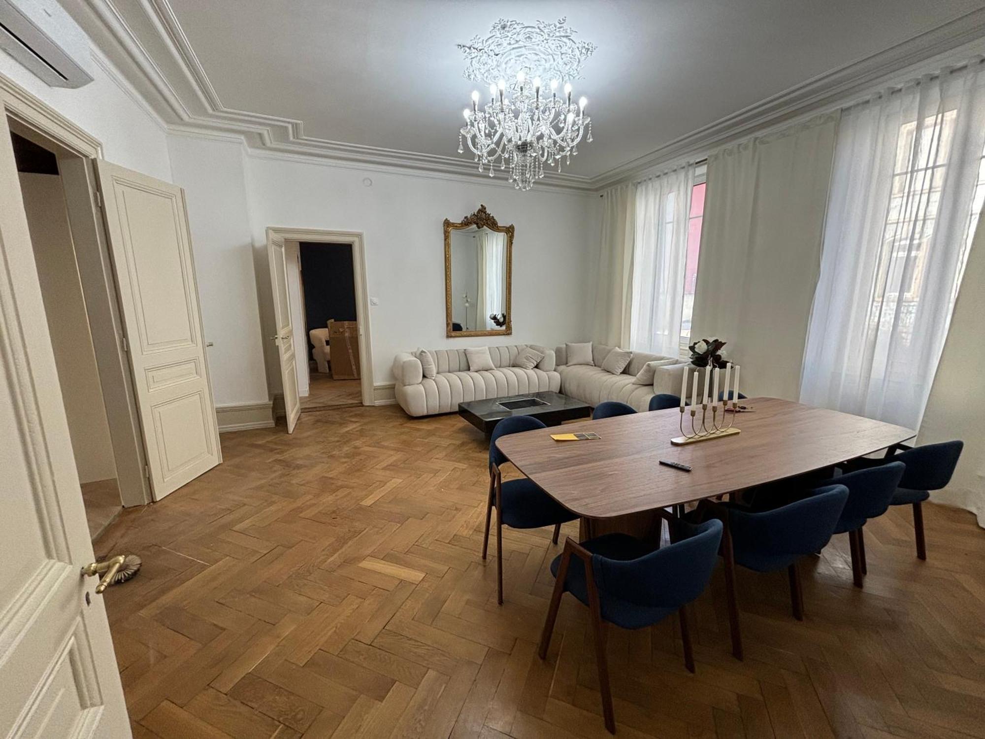 Le Lynx Haussmanien Confort, Climatise Avec Parking Prive, A Deux Pas Du Centre Appartement Colmar